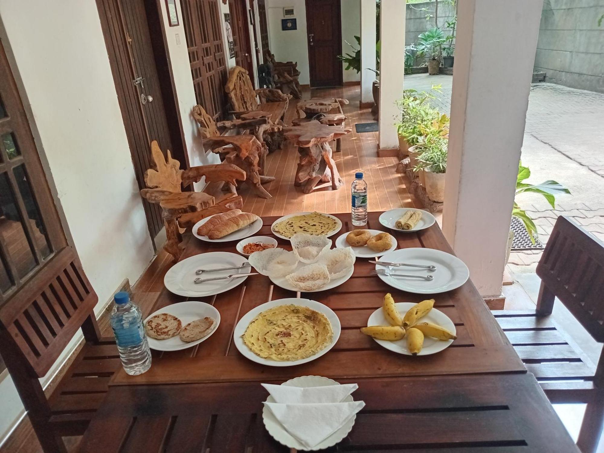 Habarana Dulwan Guest House Kültér fotó